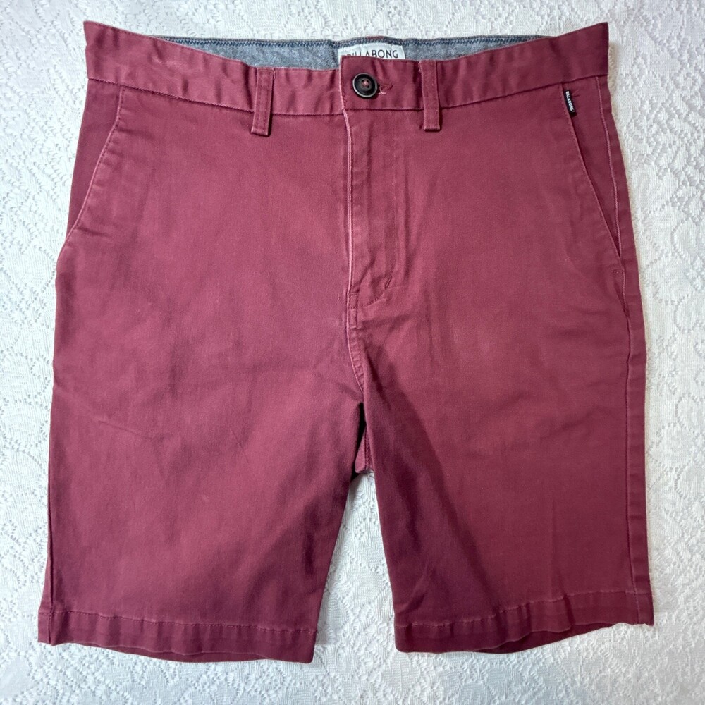 Billabong Flat Front Maroon Shorts Menâs 30 chino